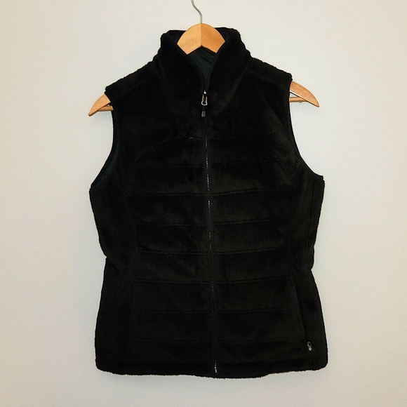 The North Face Jackets & Blazers - North face reversible black size M vest